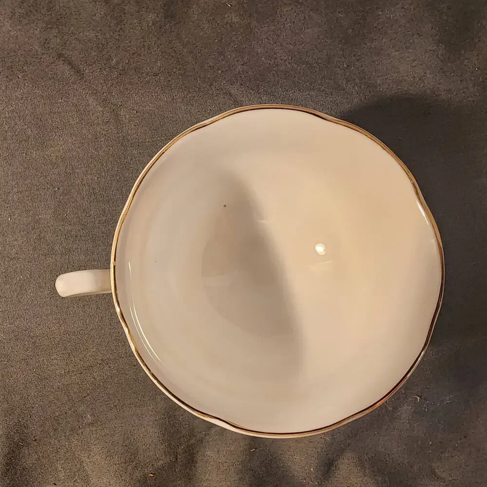 Royal Grafton Fine Bone China Floral Teacup made in England blue pansies